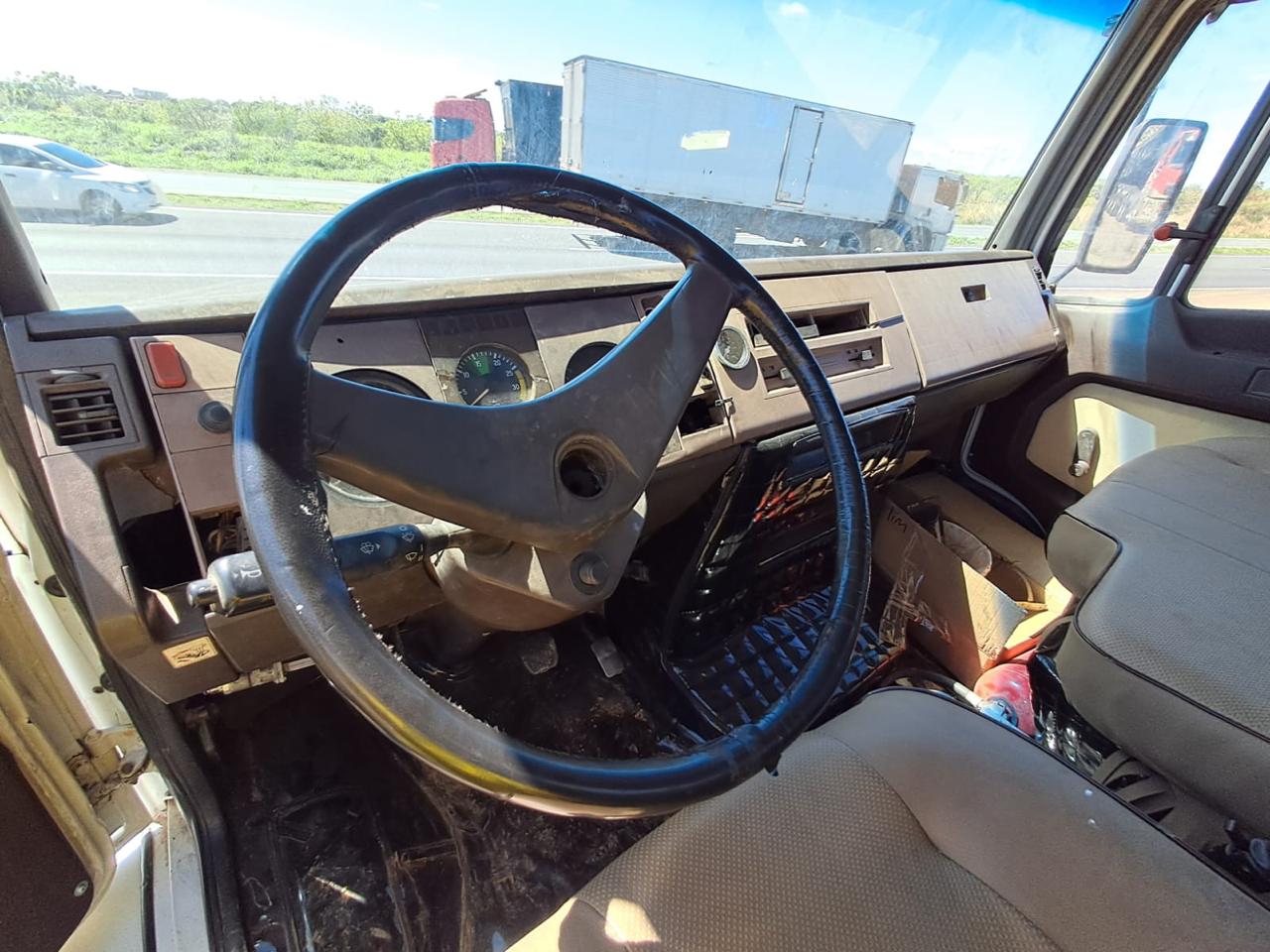 Mercedes-Benz 1618 1992/1992, foto 5 de 8