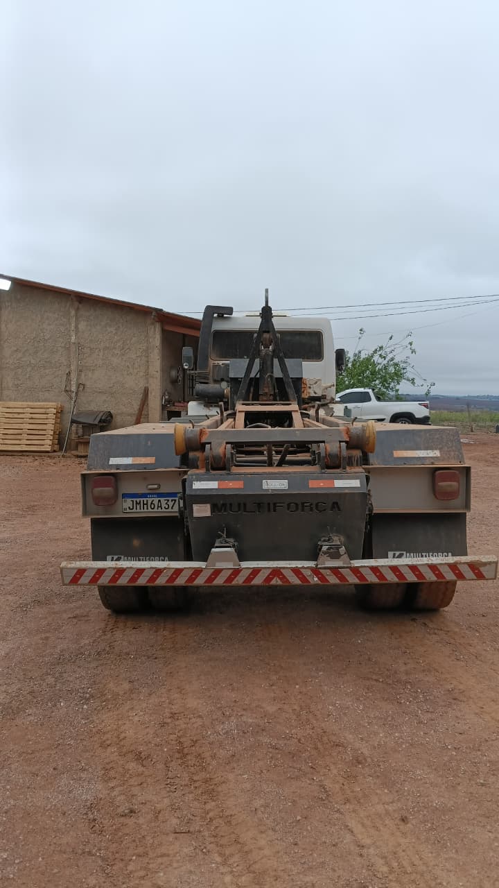 Ford Cargo 1418 1987/1987, foto 3 de 6