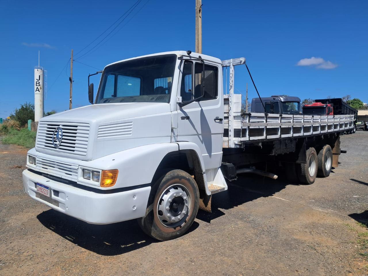 Mercedes-Benz 1618 1992/1992, foto 6 de 8